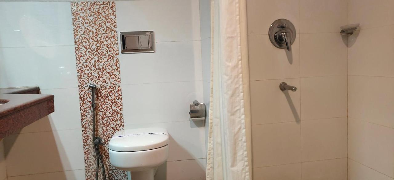היידראבד Hotel Saptagiri מראה חיצוני תמונה
