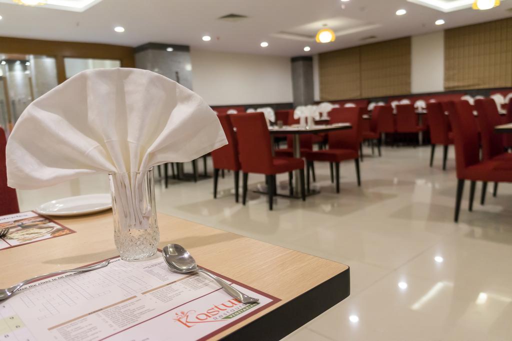 היידראבד Hotel Saptagiri מראה חיצוני תמונה