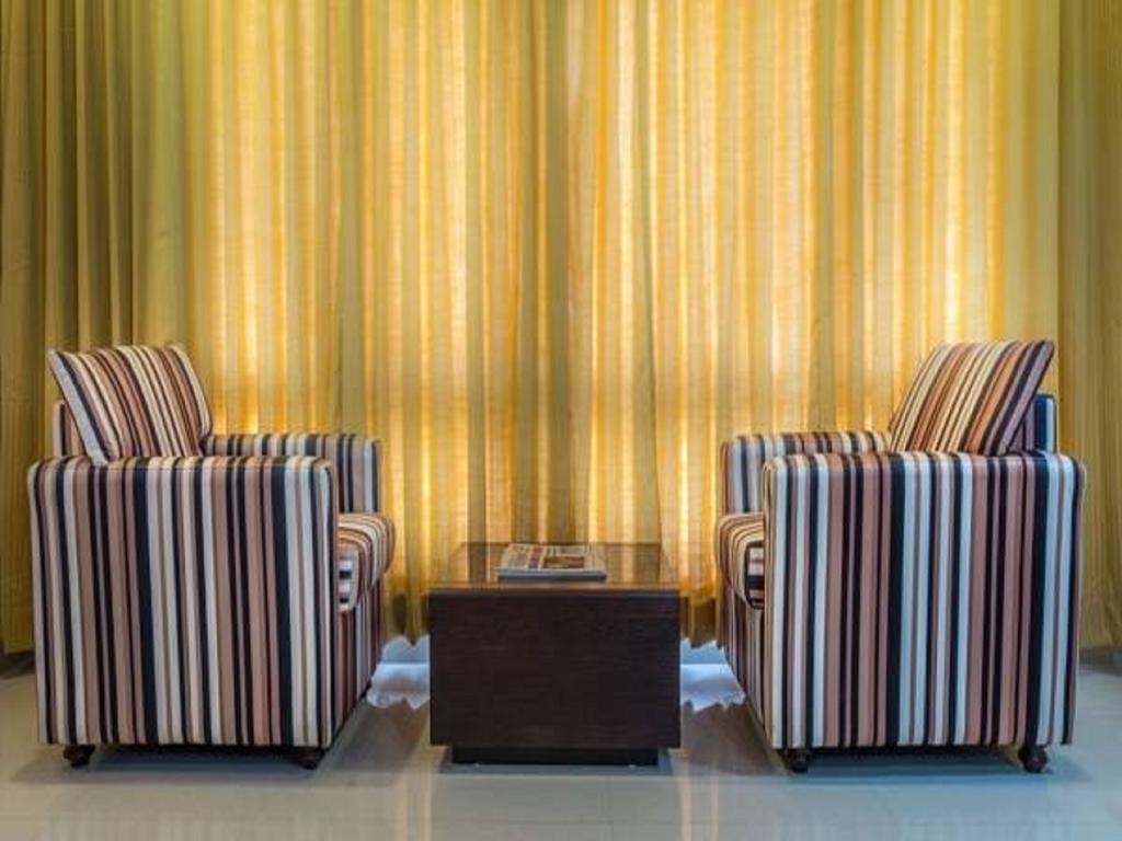 היידראבד Hotel Saptagiri חדר תמונה