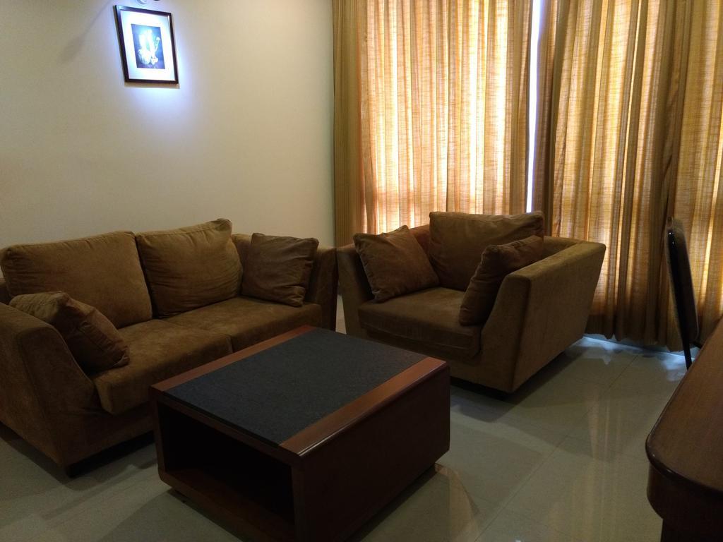 היידראבד Hotel Saptagiri מראה חיצוני תמונה