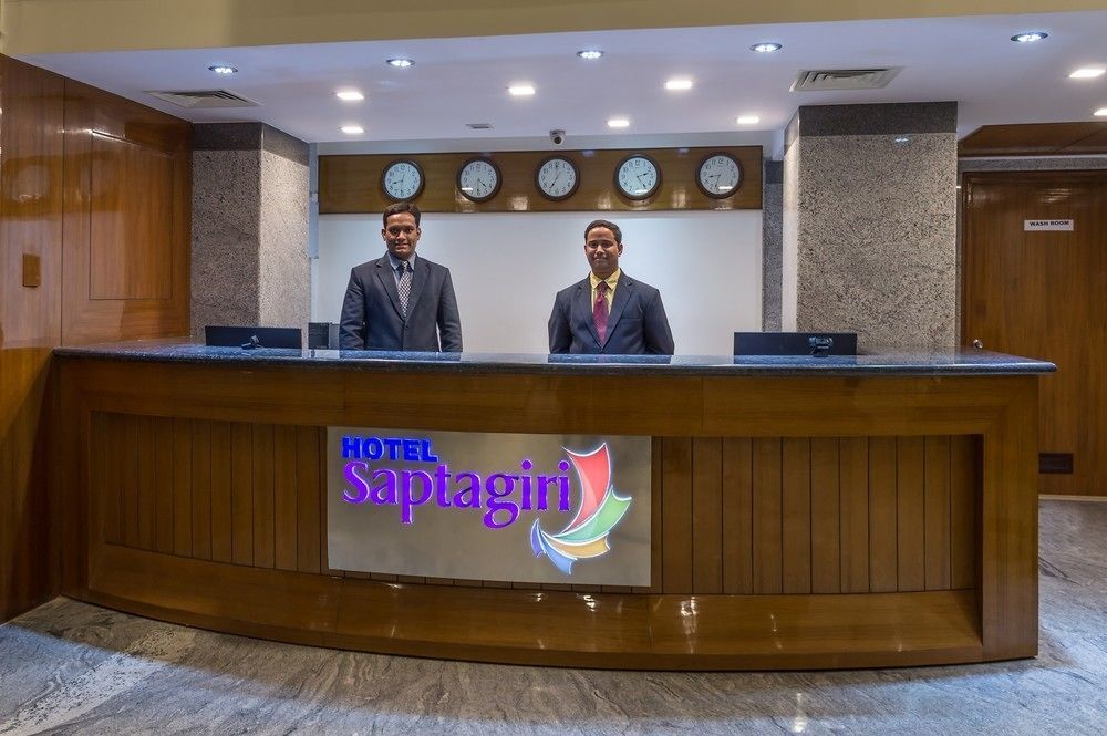 היידראבד Hotel Saptagiri מראה חיצוני תמונה