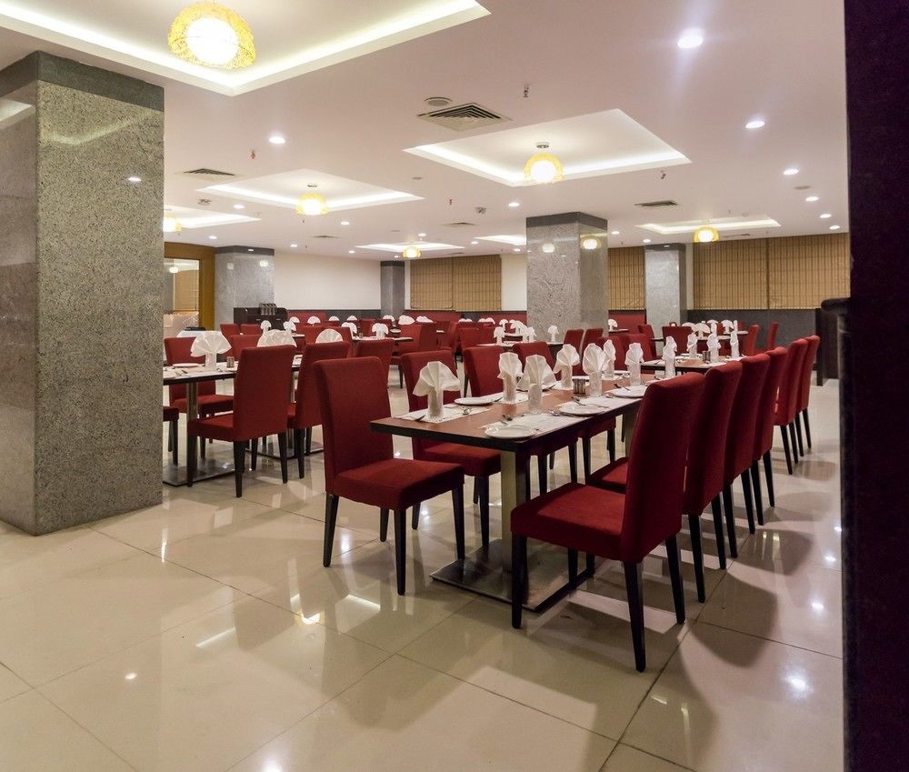 היידראבד Hotel Saptagiri מראה חיצוני תמונה